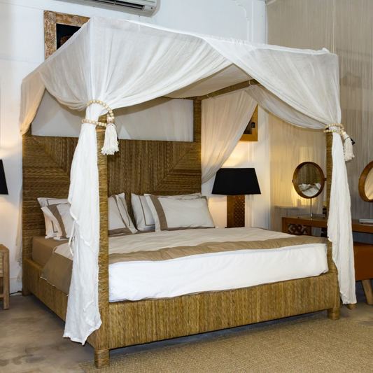 CAMA DE FIBRA CON DOSEL