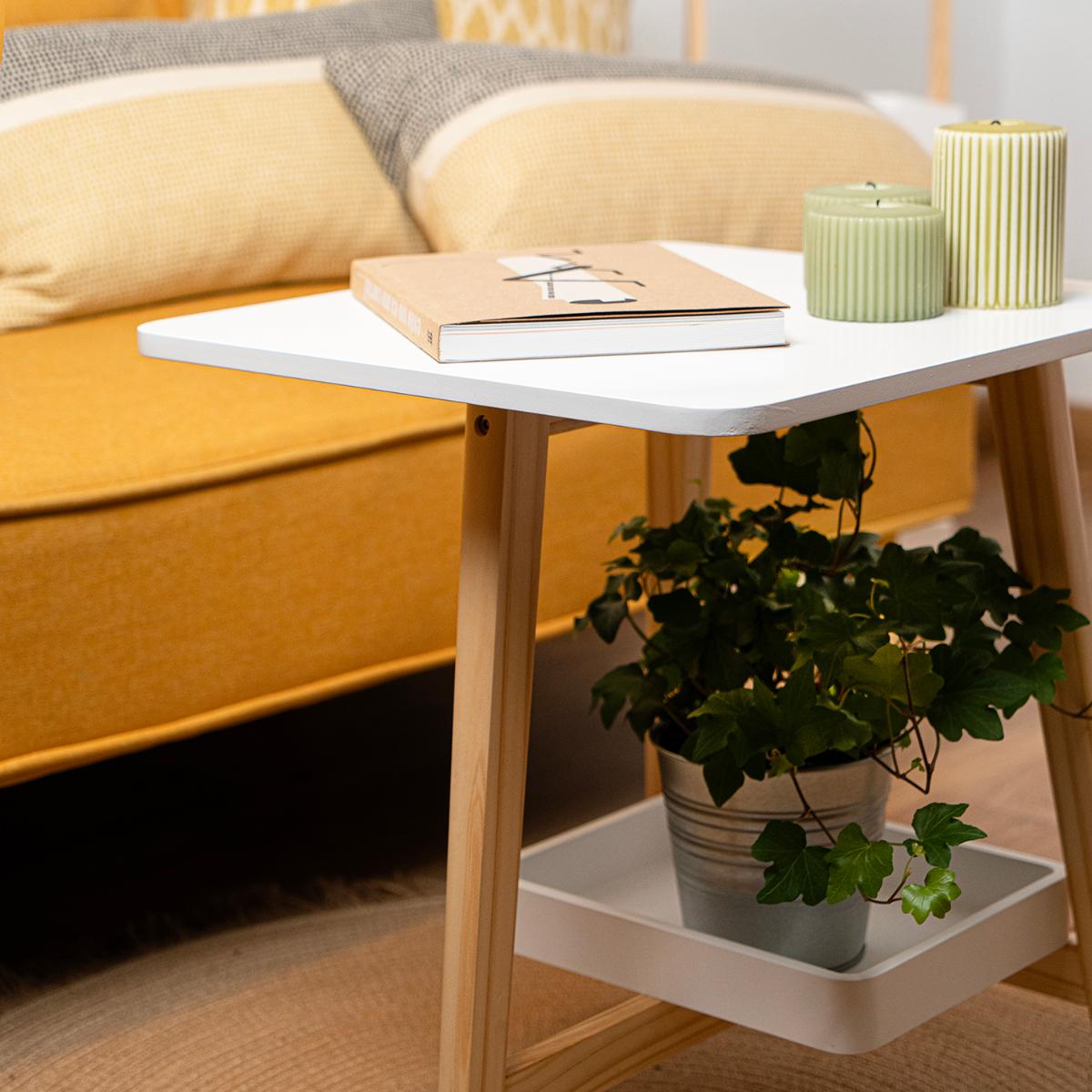 MESILLA MADERA Y PATAS DE PINO