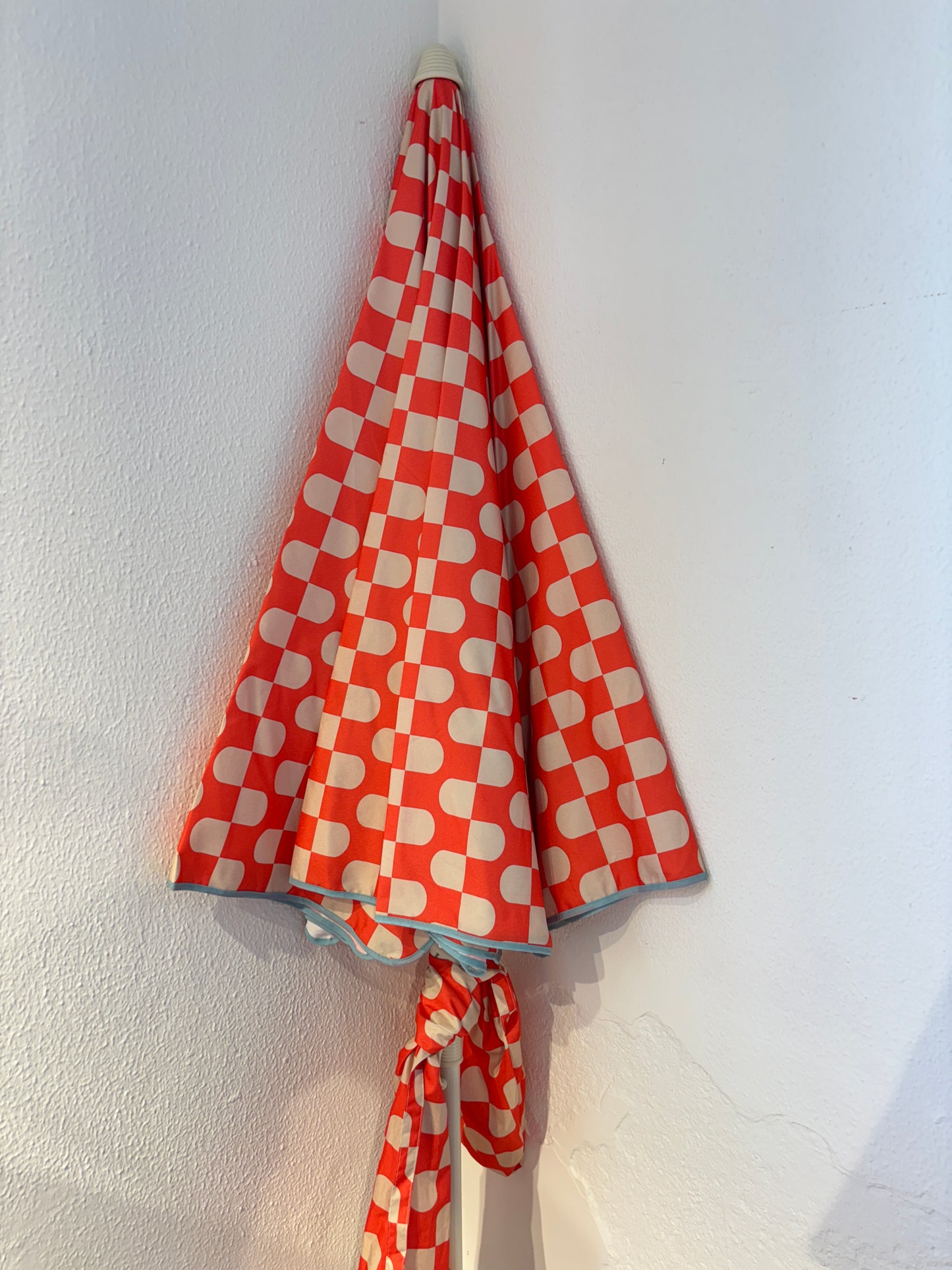 SOMBRILLA PLAYA EZPELETA RETRO CORAL