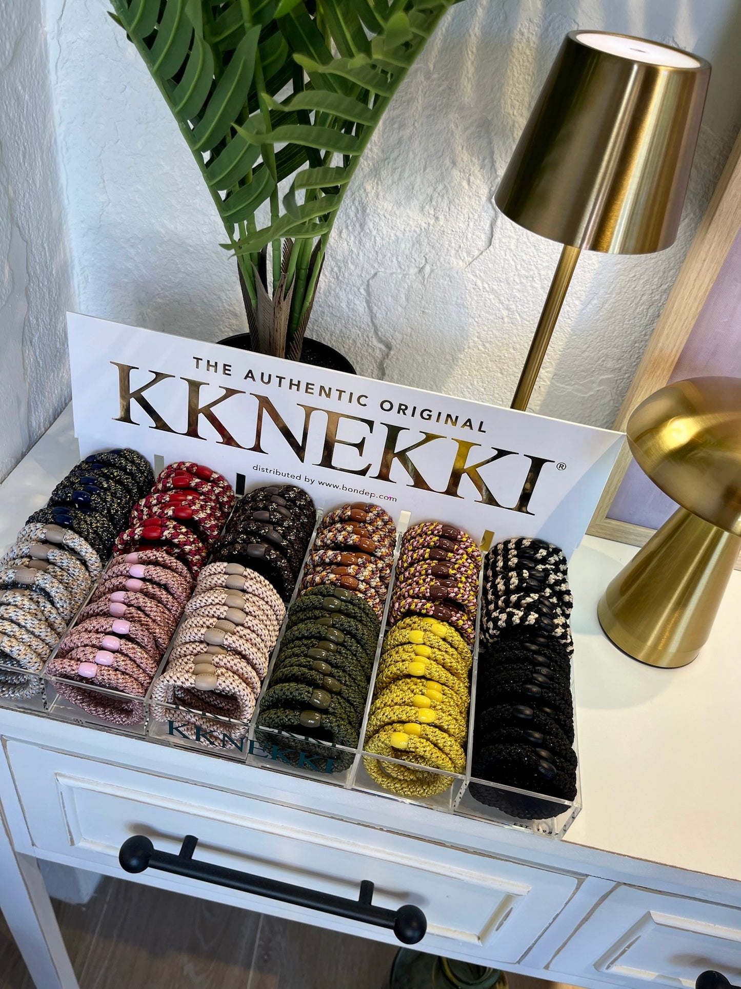 KKNEKKI ROSYBEIGE