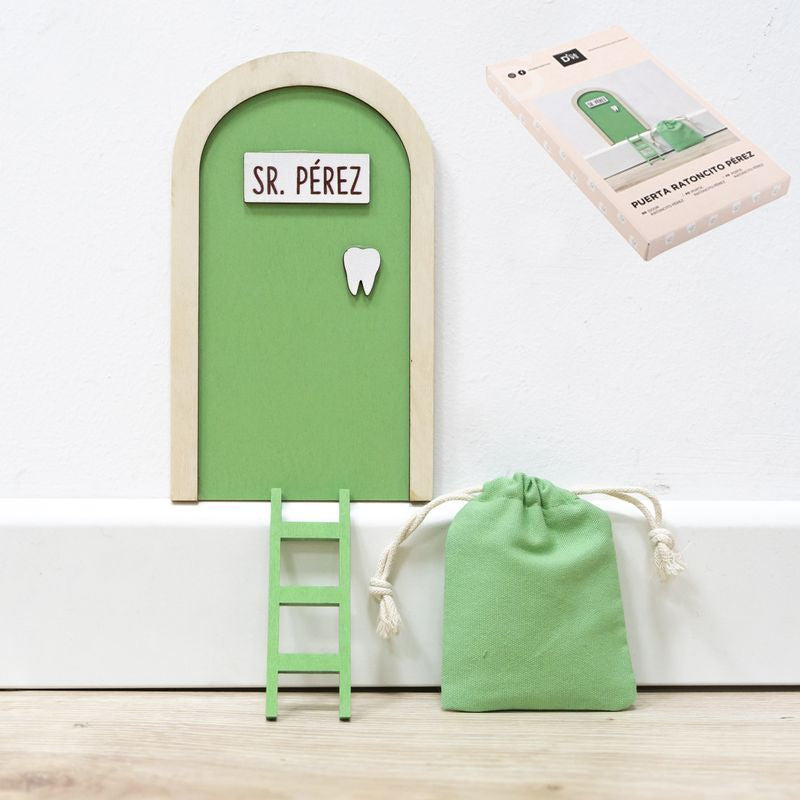 PUERTA RATONCITO PEREZ