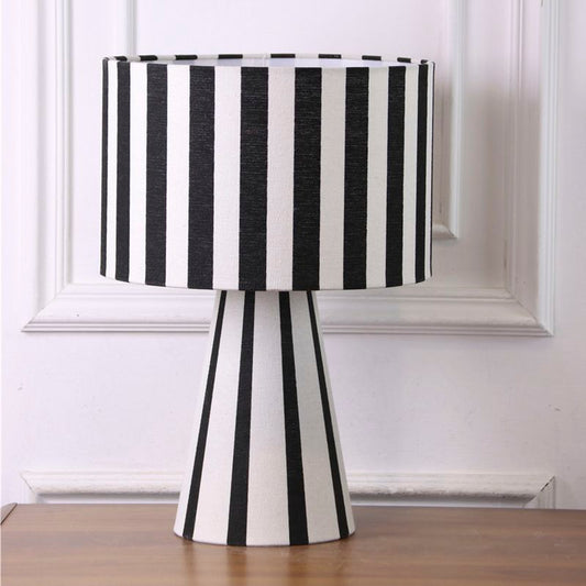 LAMPARA LINO RAYAS BLACK&WHITE