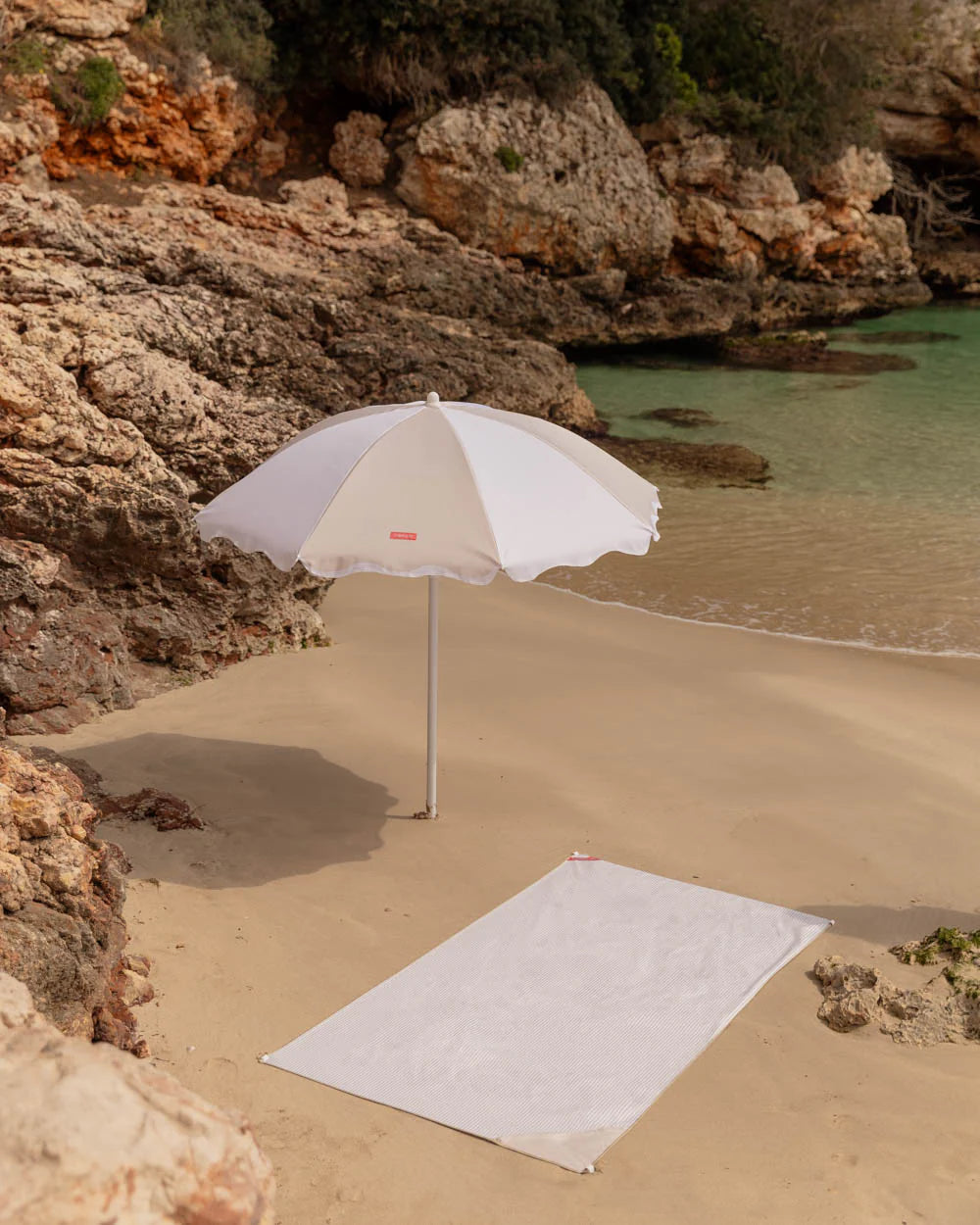 SOMBRILLA PLAYA FLAMINGUEO DANIA BEIGE