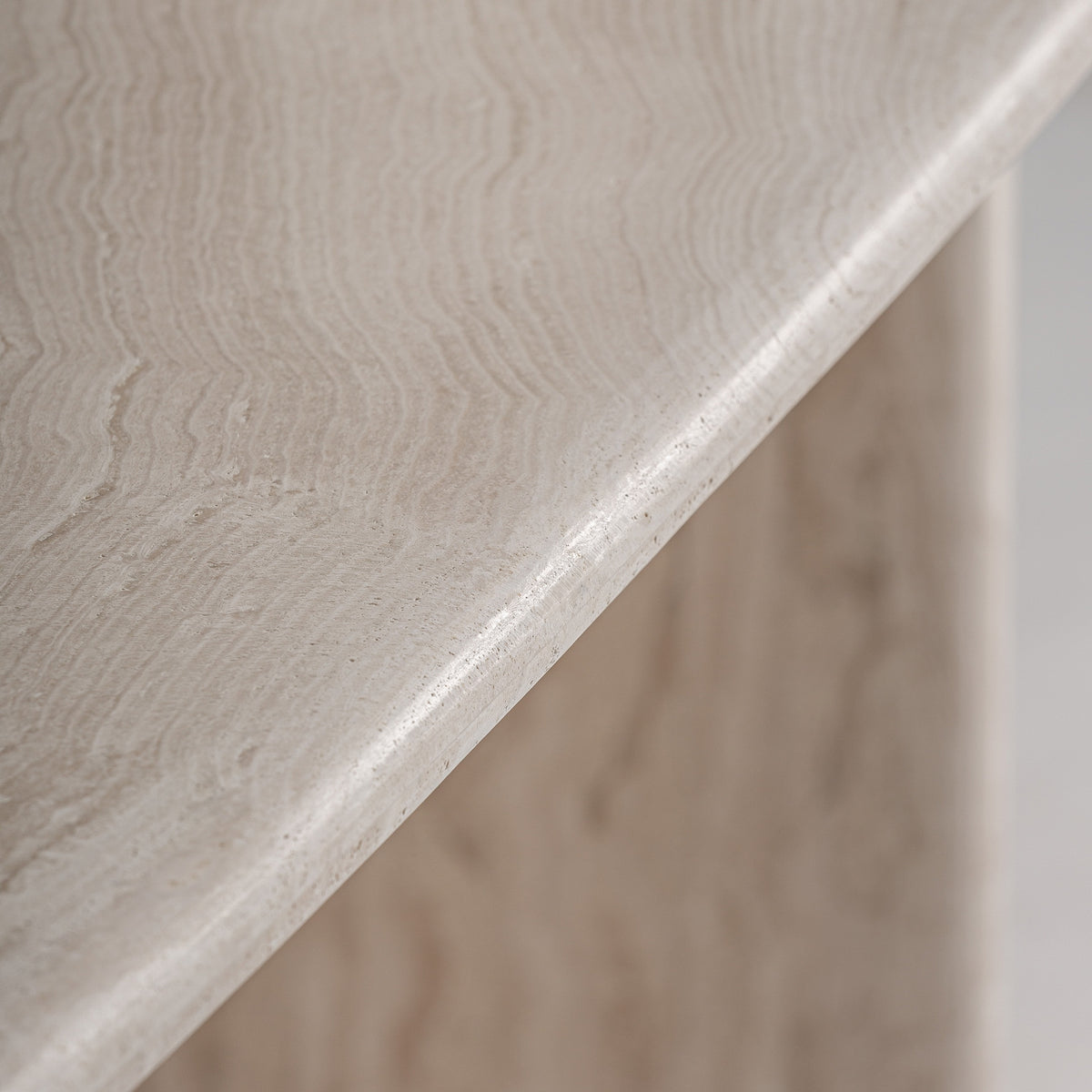 MESA COMEDOR THIENNES