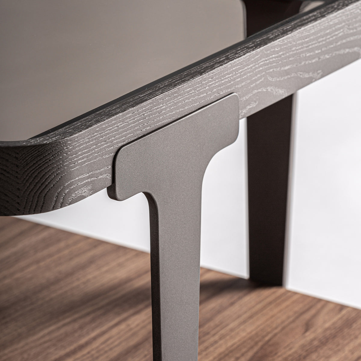 MESA DE CENTRO GEHOFEN
